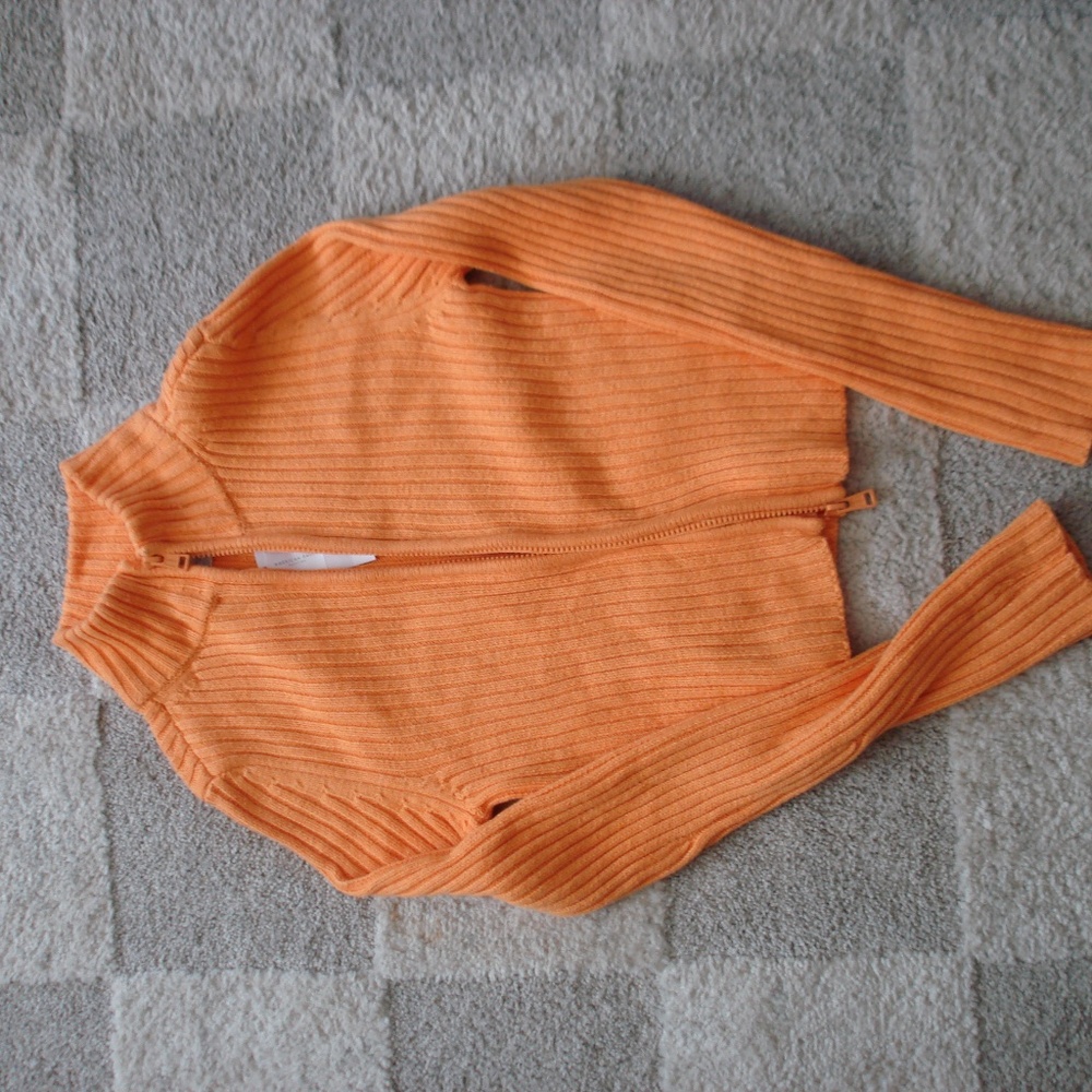 American Eagle Zip Up Sweater
